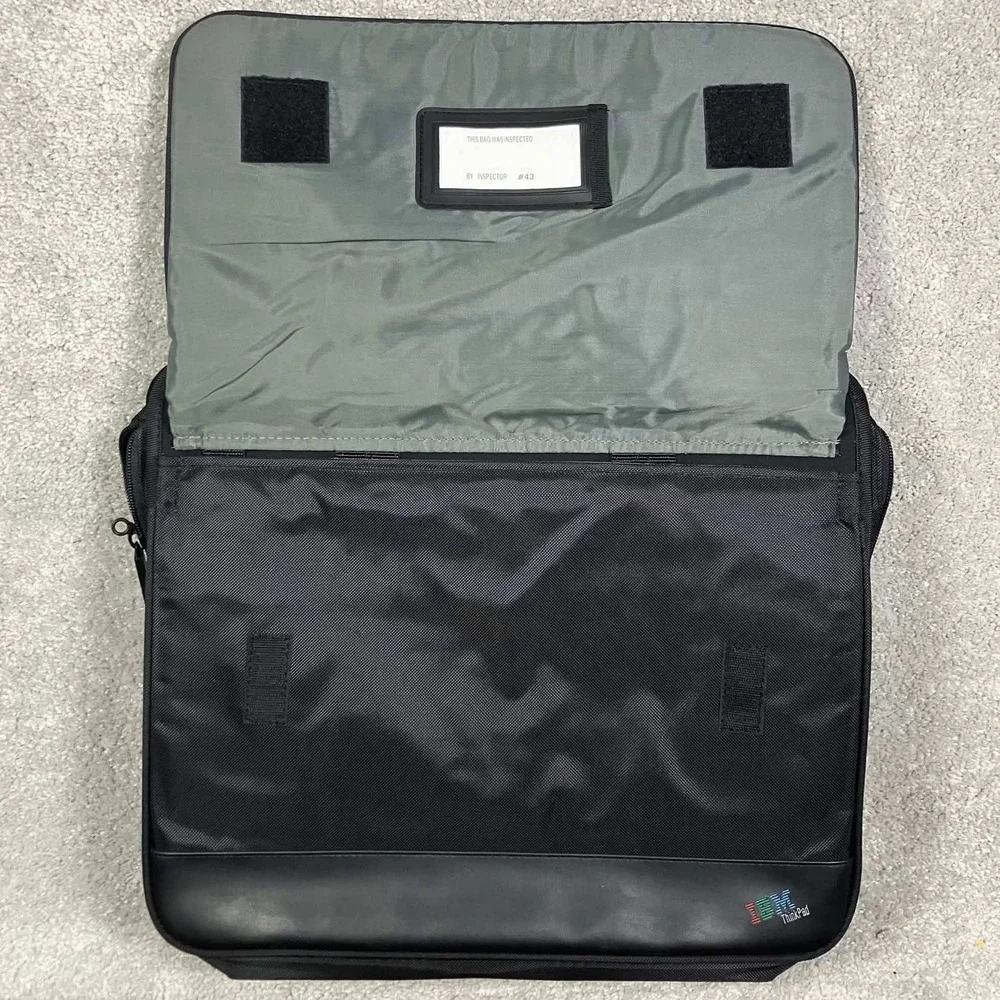 Vintage IBM ThinkPad Black Laptop Messenger Bag Briefcase Shoulder Strap 16